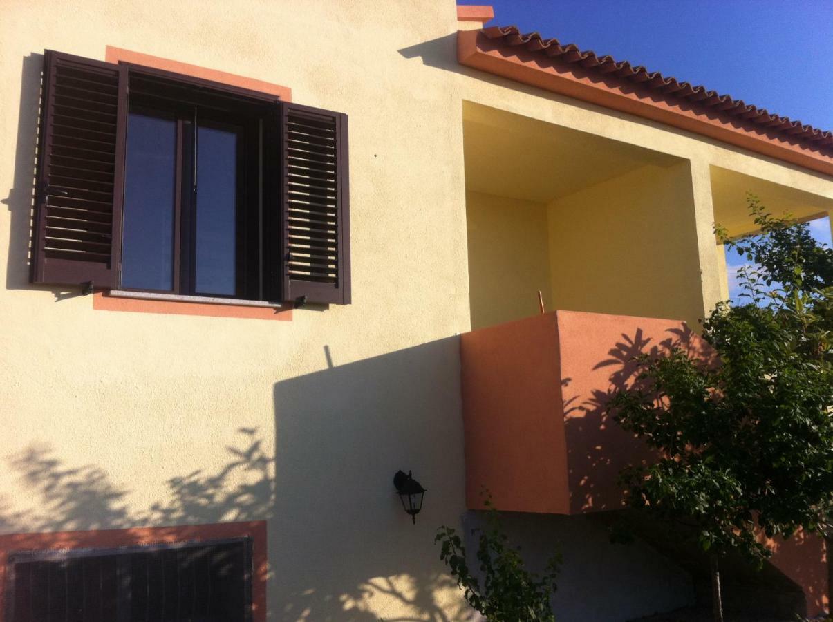 Ginepro Family Appartement Valledoria  Buitenkant foto